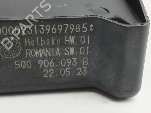 Electronic module AUDI A1 Sportback (8XA, 8XF) 1.0 TFSI | BP28863113M83 