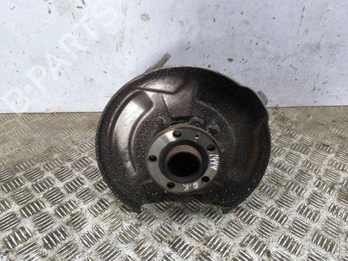 Mozzo posteriore sinistro Mozzo posteriore sinistro VOLVO V60 II (225) D3 (150 hp) 37456618 37456618