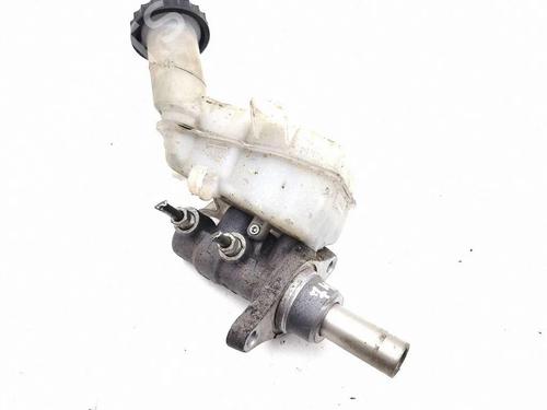 Used Brake master cylinder Brake master cylinder MITSUBISHI OUTLANDER III (GG_W, GF_W, ZJ, ZL, ZK) 2.2 Di-D 4WD (GF6W) (150 hp) 40206867 40206867