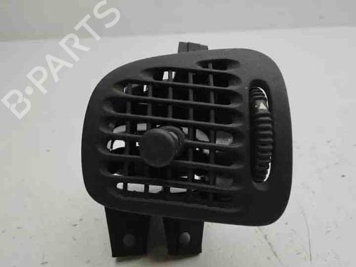 Used Air vent SAAB 900 II Convertible 2.3 -16 (150 hp) 28842825