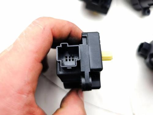 Electronic module MASERATI QUATTROPORTE V 4.2 | BP36328461M83 - Image 5