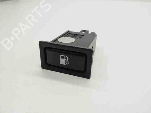 Used Switch TOYOTA AVENSIS (_T25_) 2.2 D-CAT (ADT251_, ADT251R) (177 hp) 28845731