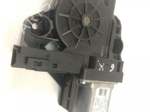 Used Left rear window motor VOLVO V70 II (285) D5 (163 hp) 28884902