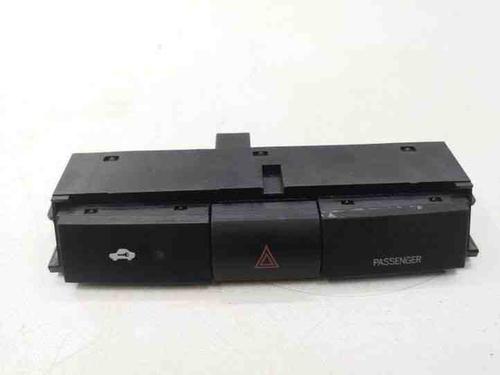 Used Warning switch TOYOTA COROLLA Verso (_E12_) 2.0 D-4D (CDE120_) (116 hp) 28870168