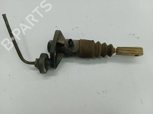 Used Brake master cylinder Brake master cylinder 33258410 33258410