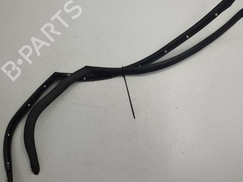Used Rear windshield wiper arm PORSCHE CAYENNE (92A) 3.0 Diesel (239 hp) 28855762
