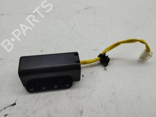 Spak kontakt CITROËN C-CROSSER (VU_, VV_) 2.2 HDi (156 hp) 28877657