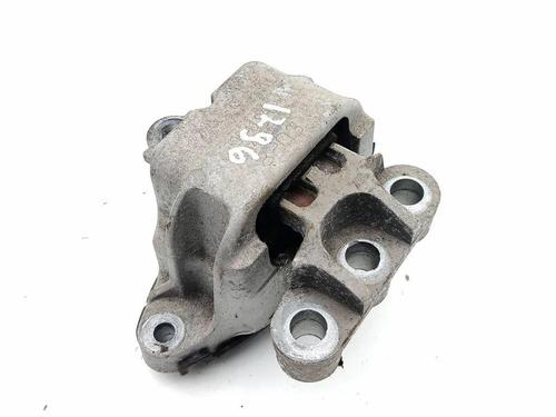 Apoio do motor CHEVROLET TRAX 1.4 (140 hp) 31715104