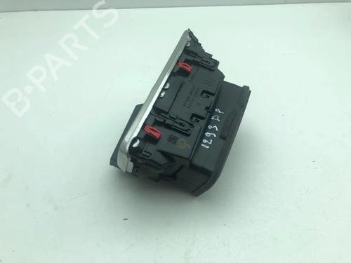 Air vent TOYOTA COROLLA Saloon (_E21_) 1.8 VVTi Hybrid (ZWE219) | BP36177895I21 - Image 2
