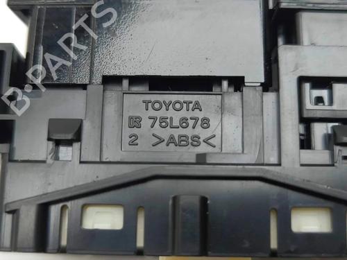 Switch TOYOTA COROLLA Saloon (_E21_) 1.8 VVTi Hybrid (ZWE219) | BP33916275I30 - Image 8