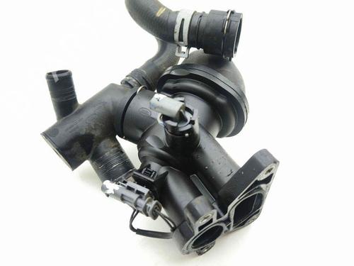 Used Thermostat housing JAGUAR XE (X760) 2.0 D (163 hp) 29047549
