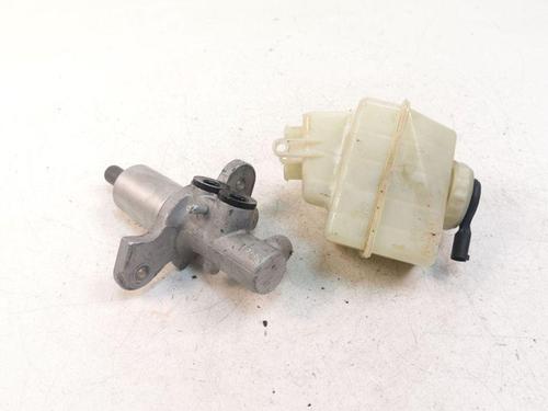 Brake master cylinder BMW X3 (E83) 2.0 d | BP28885429M77 