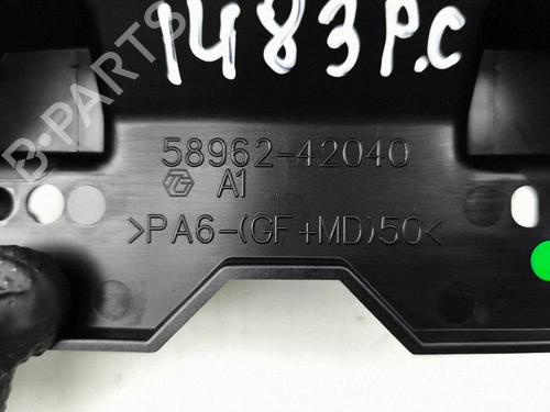 Armrest / Center console TOYOTA bZ4X (_EAM1_) EV (XEAM10) | BP40288621I20 - Image 8