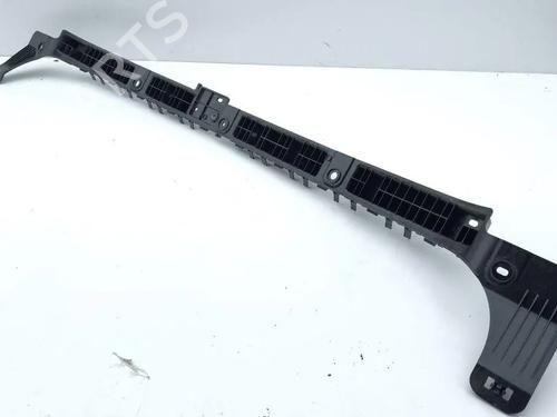 Kofangerbeslag TESLA MODEL 3 (5YJ3) EV | BP31488428C125 