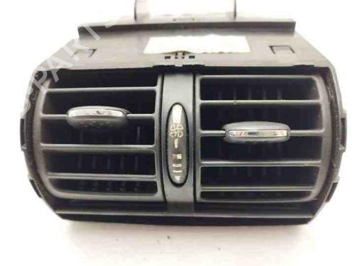 Used Air vent MERCEDES-BENZ C-CLASS (W203) C 270 CDI (203.016) (170 hp) 28858268