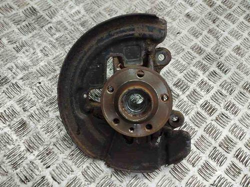 Used Right front steering knuckle VOLVO V60 I (155) D3 / D4 (163 hp) 28889389