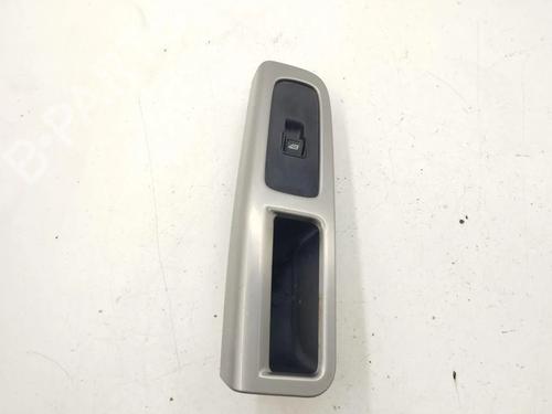 Used Left front window switch Left front window switch 33912210 33912210