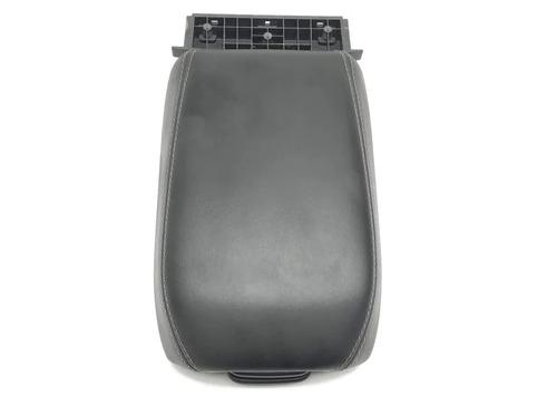 Used Armrest / Center console Armrest / Center console 33663627 33663627