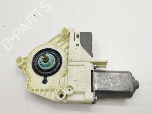 Used Left front window motor LAND ROVER RANGE ROVER SPORT I (L320) 2.7 D 4x4 (190 hp) 28875819