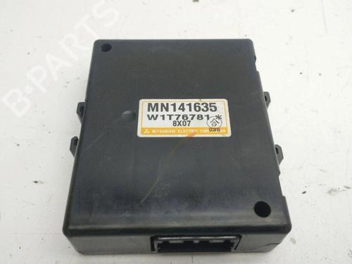 Elektronisk modul PEUGEOT 4007 (VU_, VV_) 2.2 HDi (156 hp) 28899303