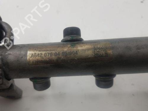 Injection rail CHRYSLER 300C Touring (LX, LE) 3.0 CRD | BP28869720M98