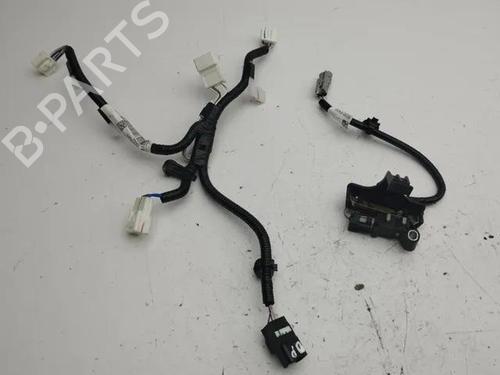 Used Wiring harness TOYOTA C-HR (_X1_) 1.8 Hybrid (ZYX10_, ZYX11_, ZYX10R, ZYX11R) (122 hp) 28864662