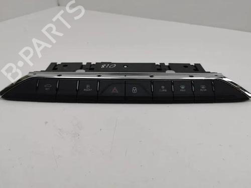 Used Switch SKODA OCTAVIA I (1U2) 2.0 (116 hp) 28862502