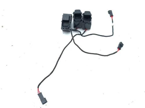 Used Left front window switch Left front window switch 33261229 33261229