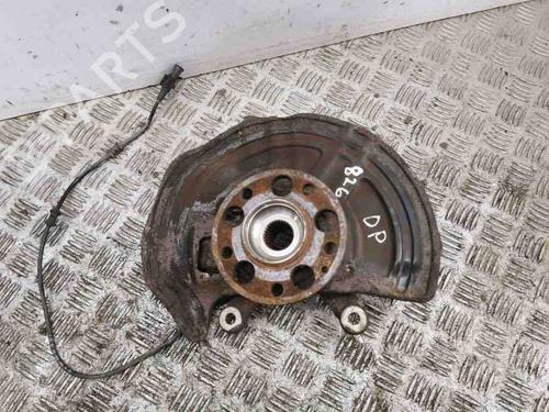 Used Right front steering knuckle MERCEDES-BENZ B-CLASS Sports Tourer (W246, W242) B 200 CDI (246.201) (136 hp) 28901600