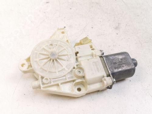 Left front window motor MERCEDES-BENZ C-CLASS (W204) C 220 CDI (204.008) | BP28867318E21 