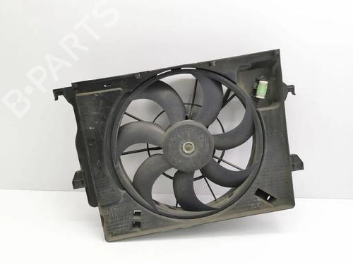 Used Radiator fan Radiator fan 33923703 33923703