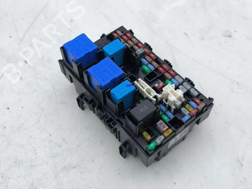 Fuse box RENAULT CAPTUR I (J5_, H5_) 0.9 TCe 90 | BP36199044E1 - Image 4
