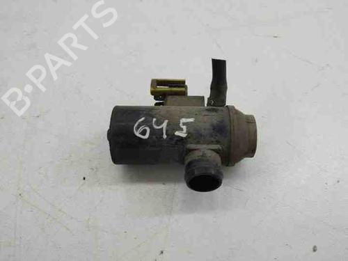 Used Washer pump HONDA CIVIC VII Coupe (EM2) 1.6 i (EM1) (110 hp) 28853298