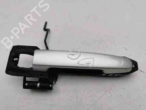 Used Rear left exterior door handle TOYOTA COROLLA Verso (_E12_) 2.0 D-4D (CDE120_, CDE120R) (90 hp) 28845835