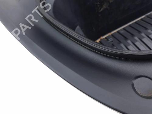 Handskerum TESLA MODEL Y (5YJY) EV Rear-Wheel Drive | BP38496051C95  - Image 9