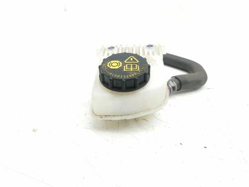 Brake fluid reservoir MAZDA CX-30 (DM) SKYACTIV-G M Hybrid | BP33225564M118 - Image 4