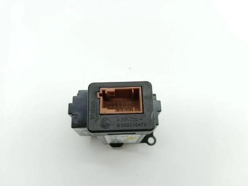 Electronic module CITROËN DS5 2.0 HDi 165 Hybrid4 4x4 | BP36313952M83 - Image 4