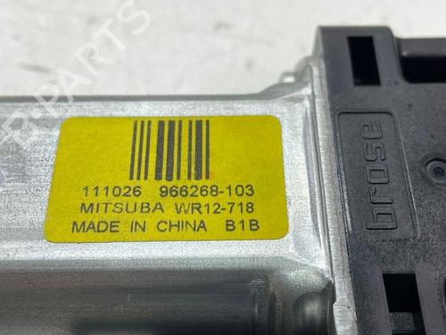 Left front window motor VOLVO V60 I (155) 1.6 DRIVe | BP28890354E21 