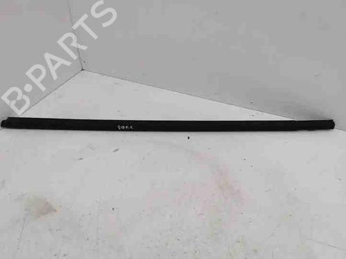 Dørliste NISSAN JUKE (F16_) 1.6 Hybrid (143 hp) 28864909