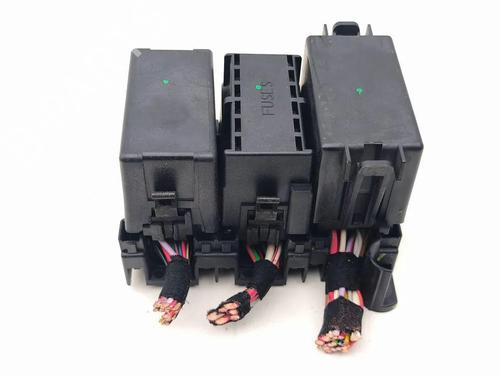 Fuse box MASERATI QUATTROPORTE V 4.2 | BP32675096E1 - Image 2