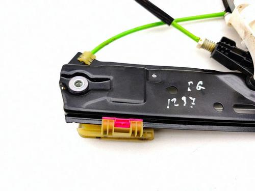 Rear right window mechanism JAGUAR E-PACE (X540) 2.0 D180 AWD | BP38245159C25 - Image 4