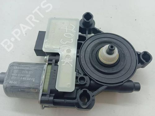 Used Left rear window motor Left rear window motor SEAT ARONA (KJ7, KJP) 1.0 TSI (116 hp) 28896479 28896479