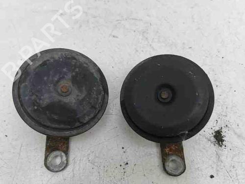 Used Horn TOYOTA AVENSIS (_T25_) 2.2 D-CAT (ADT251_, ADT251R) (177 hp) 28854676