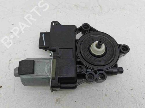 Right rear window motor HYUNDAI i40 I CW (VF) 1.7 CRDi | BP28900248E22 