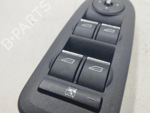 Right rear window switch FORD KUGA I 2.0 TDCi 4x4 | BP28904025I28 