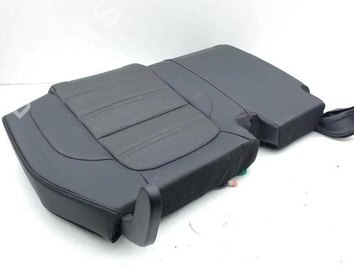 Used Rear seat Rear seat 33260311 33260311