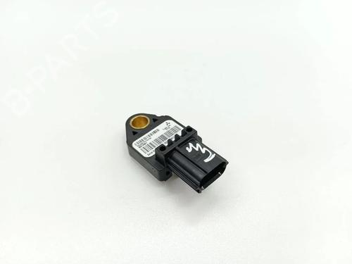 Electronic sensor MITSUBISHI OUTLANDER II (CW_W) 2.2 DI-D 4WD | BP33879362M84 - Image 4