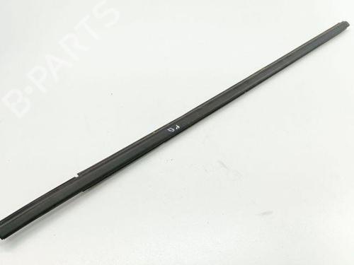 Used Door moulding trim MAZDA 5 (CR) 2.0 CD (CR19) (110 hp) 28841711