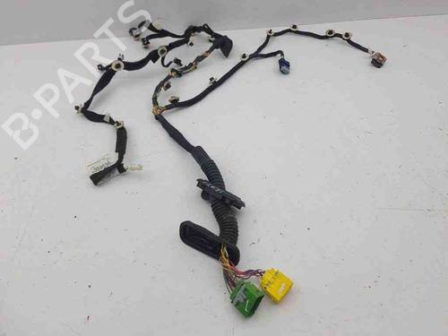 Used Wiring harness PEUGEOT 2008 II (UD_, US_, UY_, UJ_, UR_, UC_) 1.2 PureTech 130 (USHNS, URHNS) (130 hp) 28879386