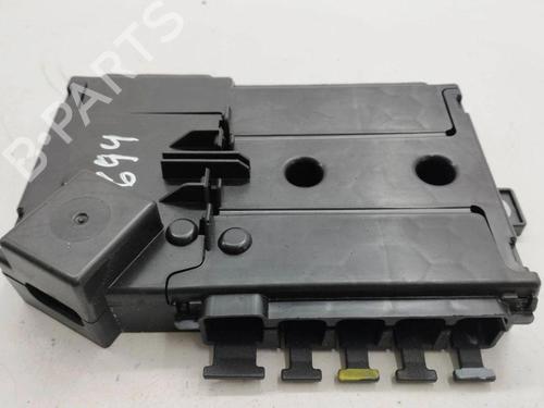 Used Fuse box MERCEDES-BENZ E-CLASS (W213) E 220 d (213.004) (194 hp) 28876976